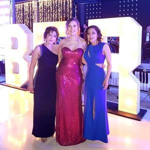 Meet your Posher, Carla